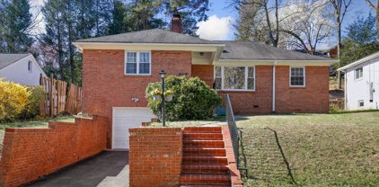 5612 Massachusetts Ave, Bethesda