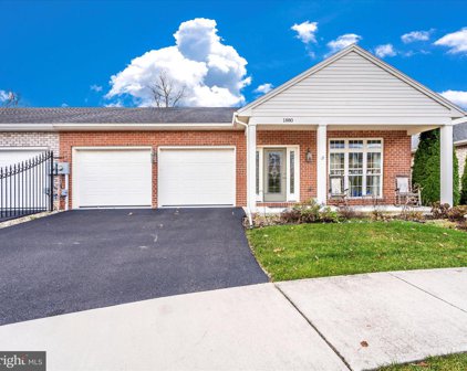 1880 Meridian Dr, Hagerstown