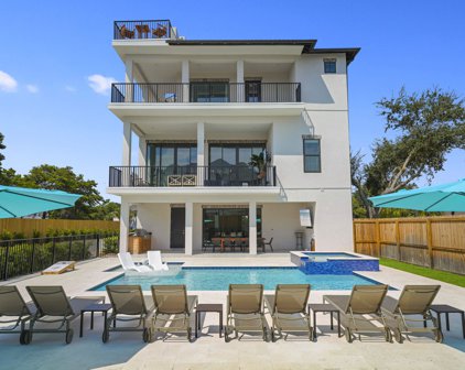 120 Payne Street, Miramar Beach