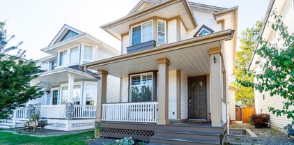 18422 65 Avenue, Surrey