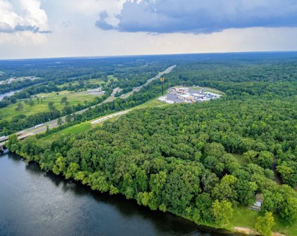 6420 and 6422 HWY 171 Road, Malvern