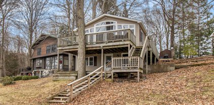 6126 N Alliene Road, Ludington