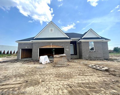51678 CREEKVIEW DRIVE (UNIT 8), Chesterfield Twp