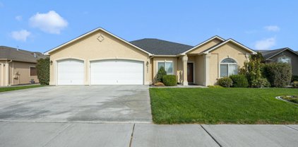 8402 W Bruneau Ave, Kennewick