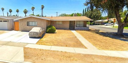 27569 Esterbrook Avenue, Santa Clarita