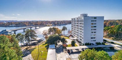 740 WESTON Road Unit #212, Hot Springs