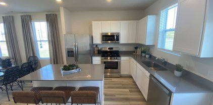2725 Fordham Street Lot 90, Columbia