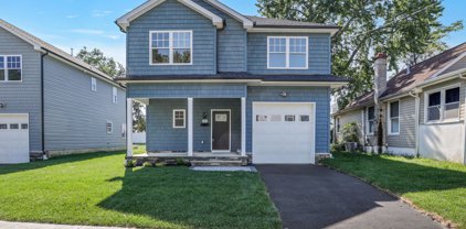 22 Van Dorn Street, Keyport