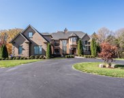 383 Fordes Crossing Drive, Bowling Green image