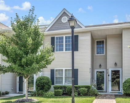 917 Altessa Boulevard Unit #917, Melville