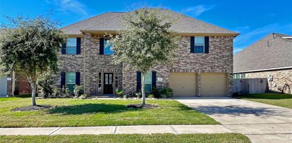 1121 Deer Valley Drive, Friendswood