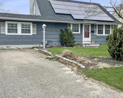 106 Harding Drive, Brick