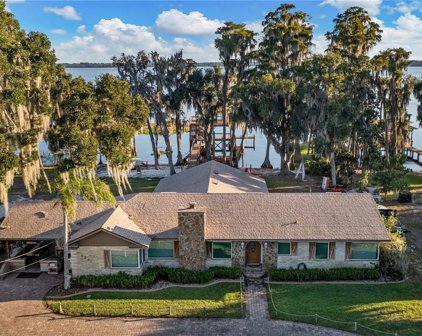 1241 W Lakeshore Drive, Clermont