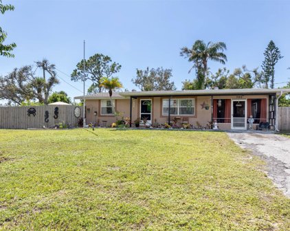 790 Orchard Lane, Englewood