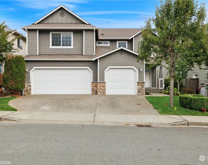 5208 NE 8th Court, Renton