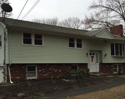 88 Stony Brook Rd., Westford