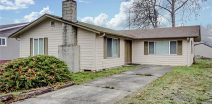2035 E 37th Street, Tacoma