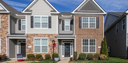 324 Manor Row, Pleasant View