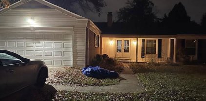 2 Monument Ct, Rockville