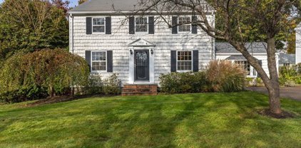 25 Endicott Street, Dedham