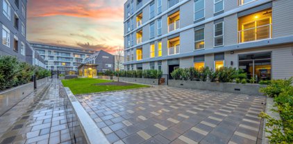 22265 Dewdney Trunk Road Unit 101, Maple Ridge