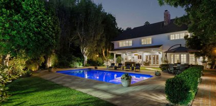 17137  Addison St, Encino