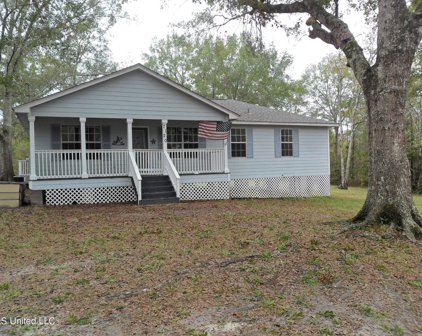 7120 Lake Drive, Perkinston