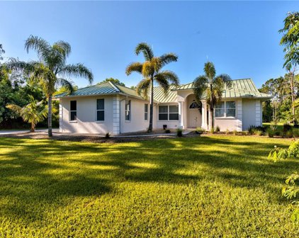 6106 Copper Leaf Ln, Naples