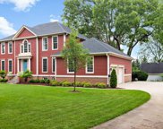 336 E Hillside Avenue, Barrington image