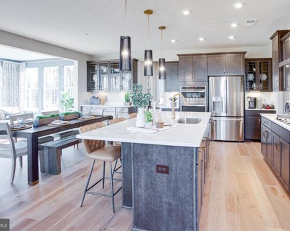 9001 Walnut Hill Rd, Fredericksburg