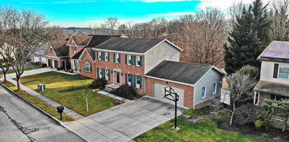 717 Spruce Dr, Hanover