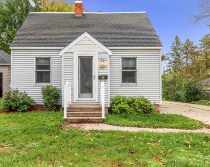 207 S STATE AVENUE, Marshfield