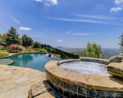 18335 Via Ambiente, Rancho Santa Fe