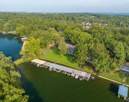 1134 Twin Points Rd., Hot Springs