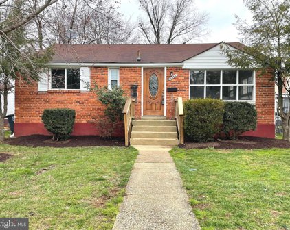 6950 Greenvale Pkwy, Hyattsville