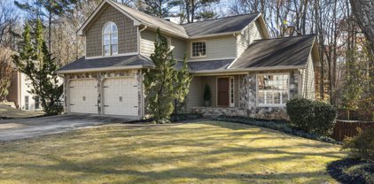 4025 Dover Avenue, Alpharetta