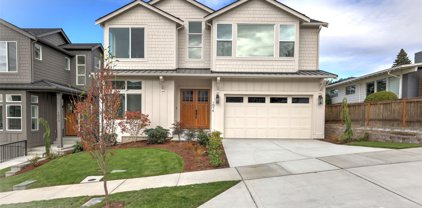 1014 N 33rd Place, Renton