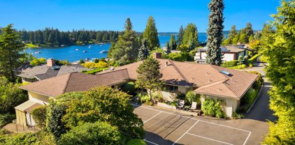 8947 NE 36th Street, Yarrow Point