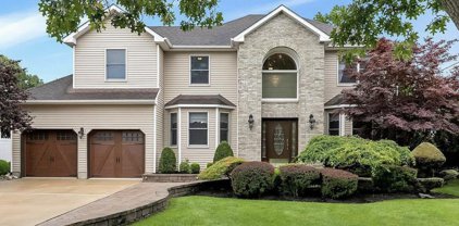 271 Kettle Creek Road, Toms River