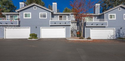 12854     Carriage Heights Way, Poway