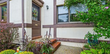 252 Cherry Valley Avenue Unit #A-1, Garden City