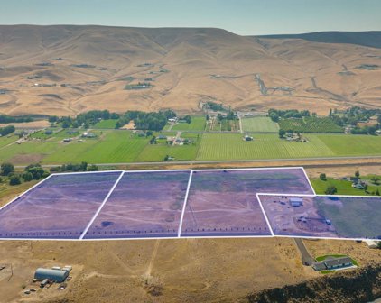 16033 W 1620 PR SW, Prosser