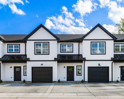 166 Sango Dr Unit 325, Clarksville
