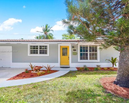 14011 Lake Candlewood Ct, Miami Lakes