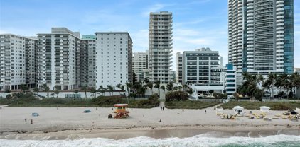 6061 Collins Ave Unit #7A, Miami Beach