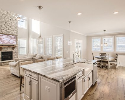 4007 Foxglove Farm Dr, Franklin