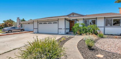 887 Andrix Court, Concord