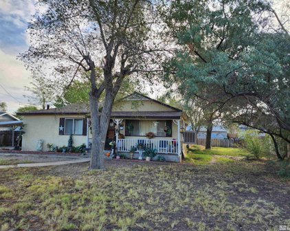 643 Douglas ST, Fallon