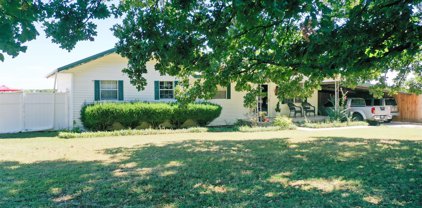 7420 Roundtree, Sulphur
