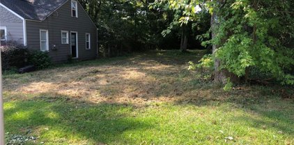 1604 Temple Avenue, College Park